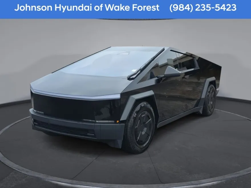 2024 Tesla Cybertruck photo 1