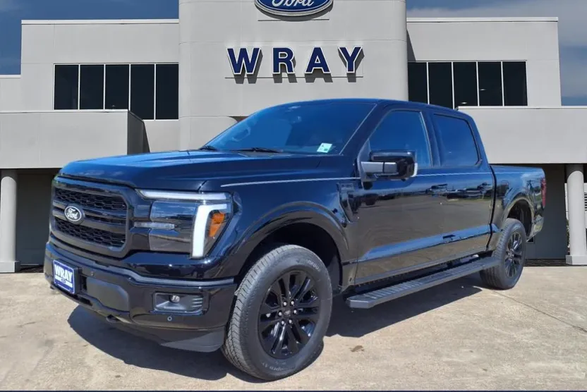 2025 Ford F-150 Lariat photo 1