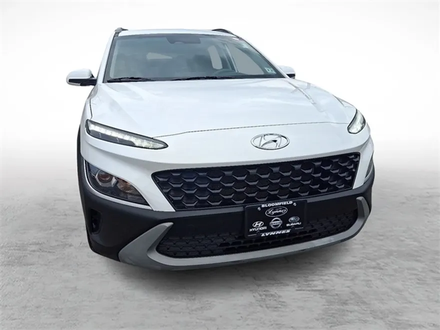 2023 Hyundai Kona SEL photo 1