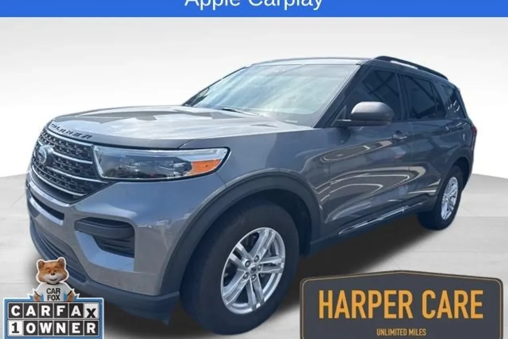 2022 Ford Explorer XLT photo 1