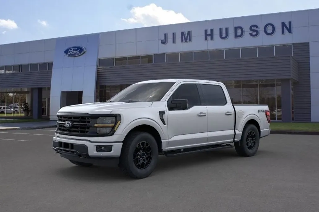2025 Ford F-150 XLT photo 1