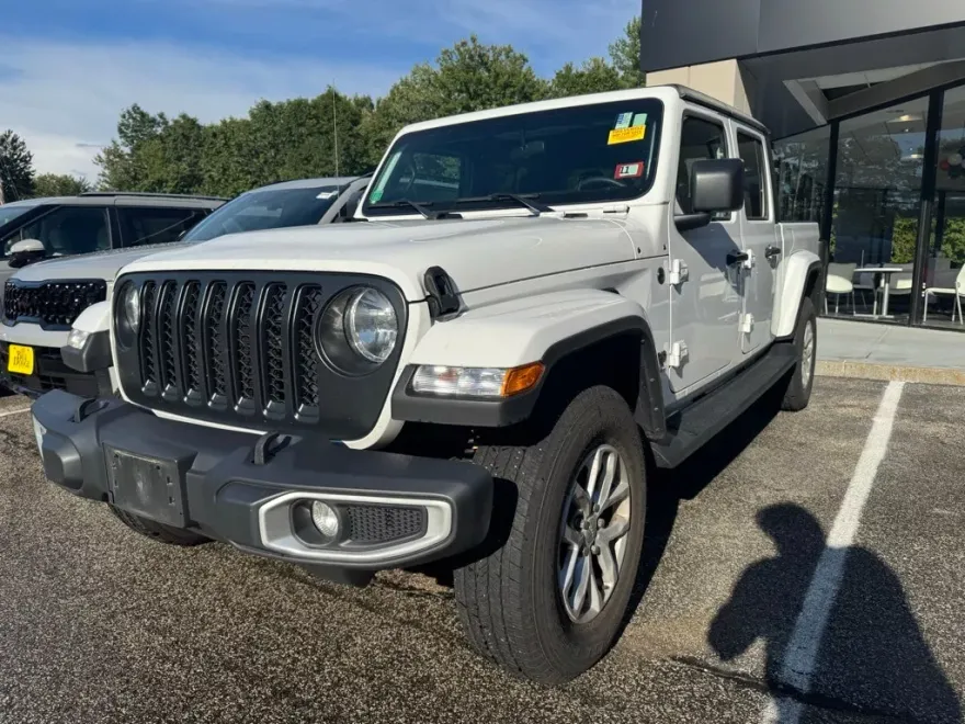 2023 Jeep Gladiator Sport photo 1
