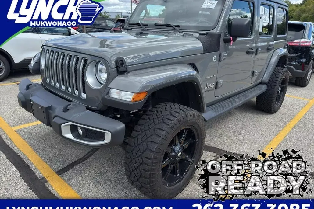 2021 Jeep Wrangler Unlimited Sahara photo 1