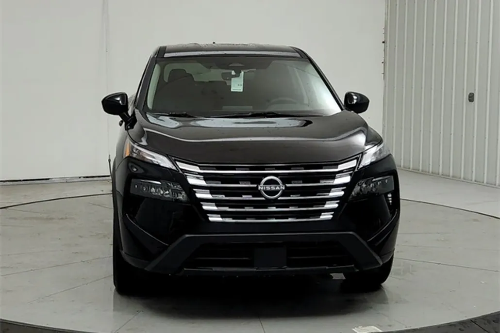 2025 Nissan Rogue SV photo 1