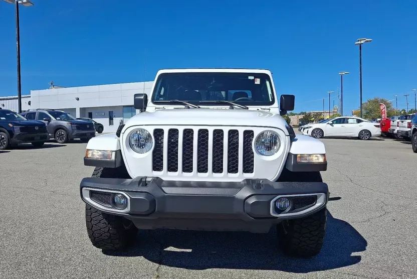 2023 Jeep Gladiator Sport photo 1