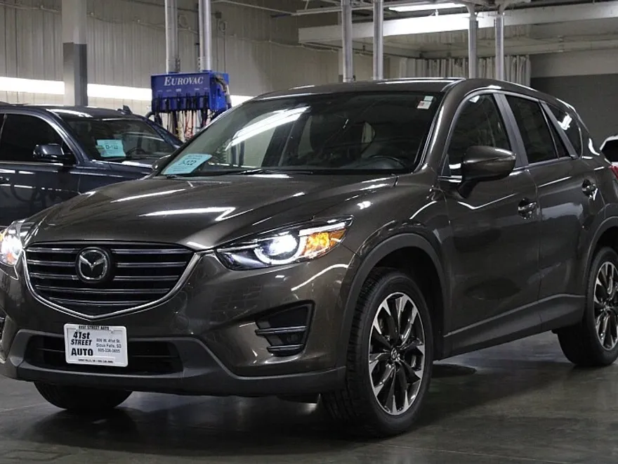 2016 Mazda CX-5 Grand Touring photo 1