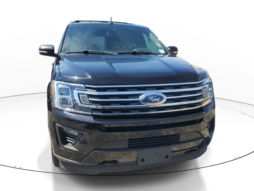 2020 Ford Expedition XLT photo 1