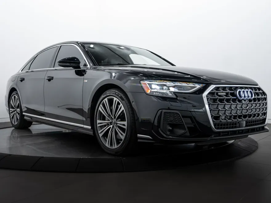 2024 Audi A8 L Quattro photo 1