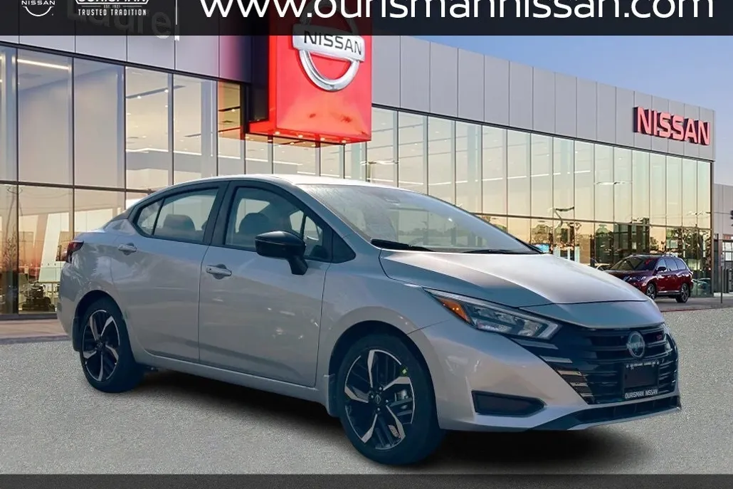 2025 Nissan Versa SR photo 1