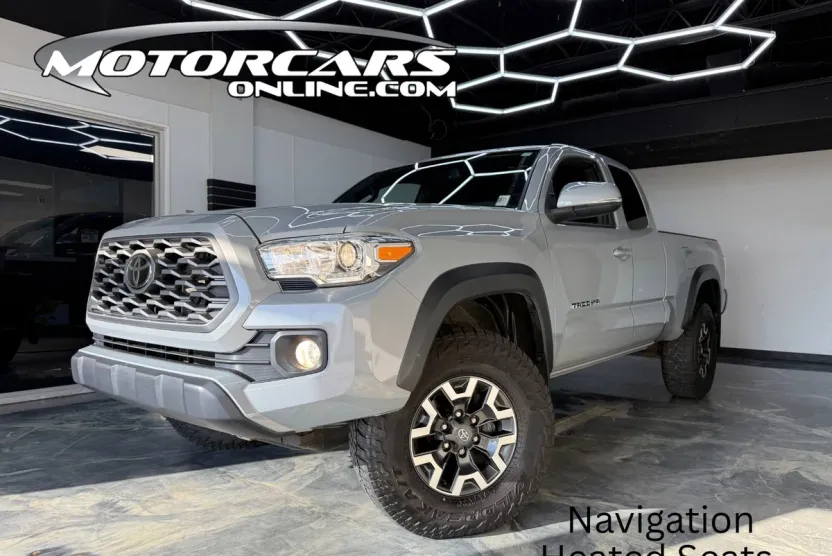 2020 Toyota Tacoma TRD photo 1