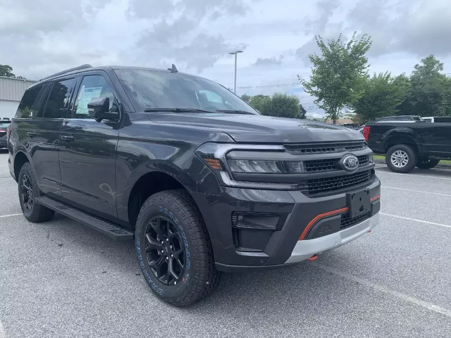 2024 Ford Expedition Timberline photo 1