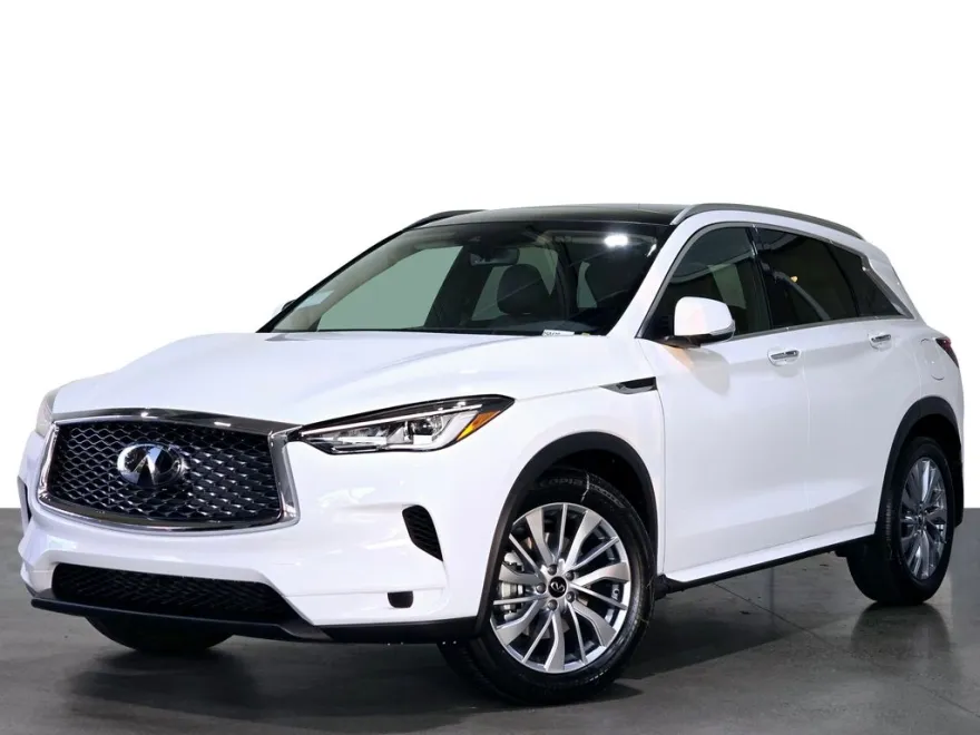 2025 Infiniti QX50 Luxe AWD photo 1