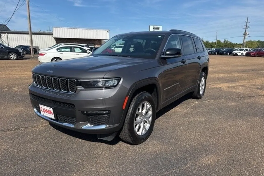 2023 Jeep Grand Cherokee Limited photo 1