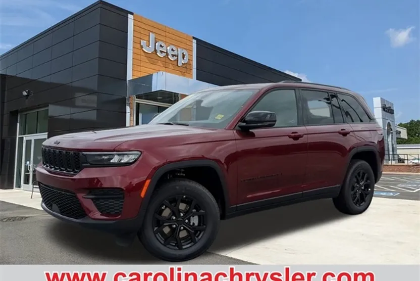 2025 Jeep Grand Cherokee Laredo photo 1
