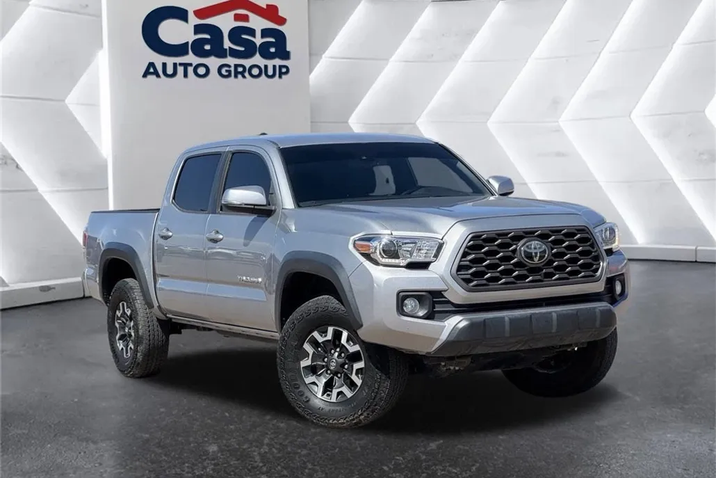 2021 Toyota Tacoma TRD Off-Road V6 photo 1