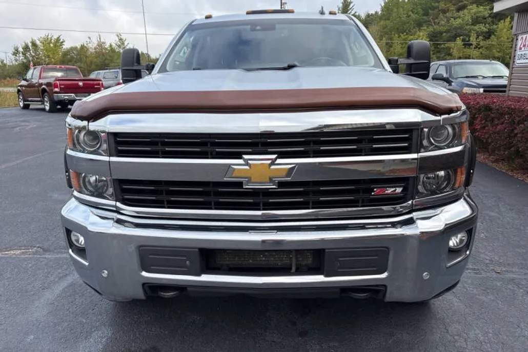 2015 Chevrolet Silverado 2500HD LTZ photo 1