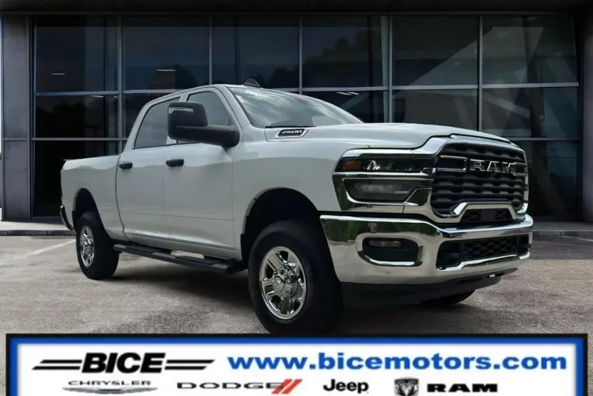 2025 Ram 2500 Tradesman photo 1