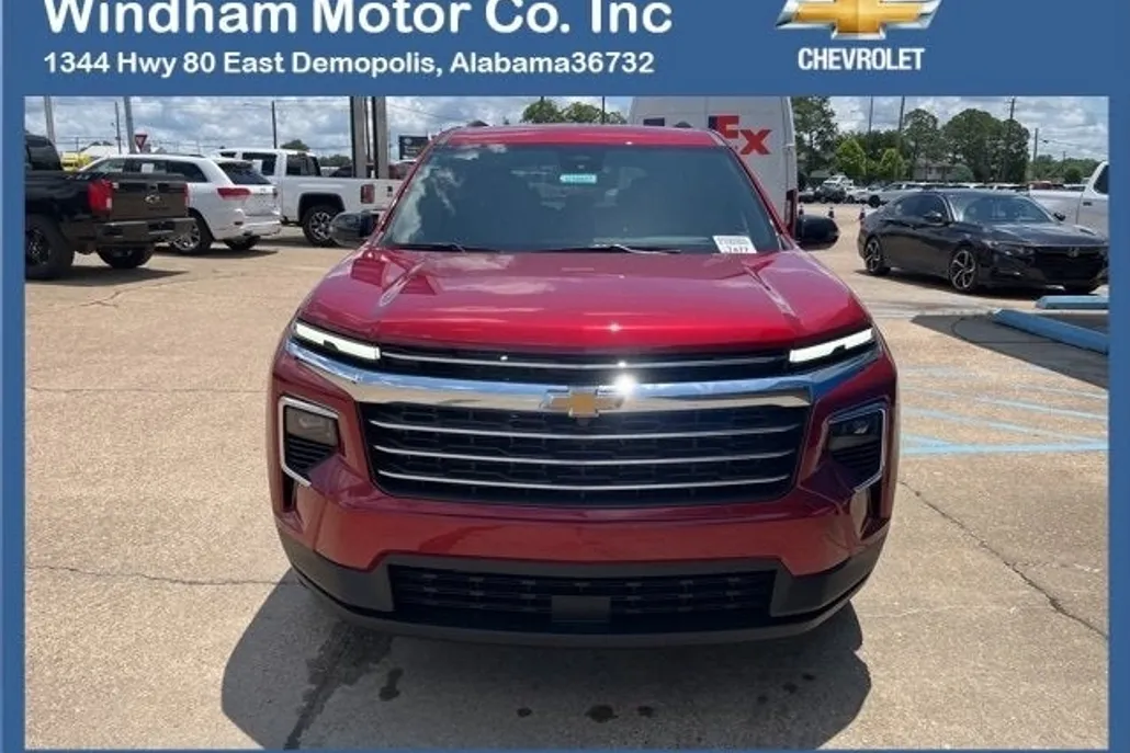 2025 Chevrolet Traverse photo 1