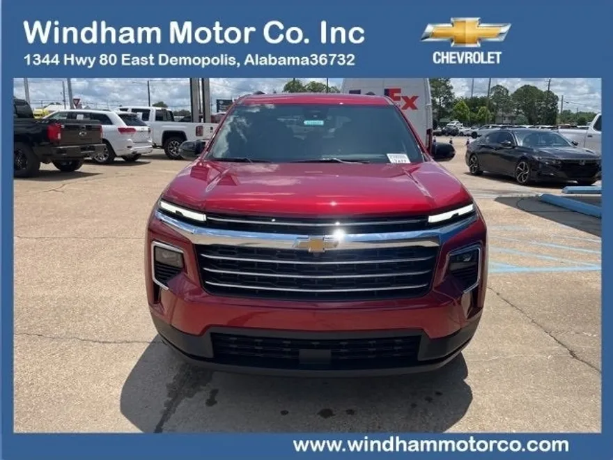 2025 Chevrolet Traverse photo 1