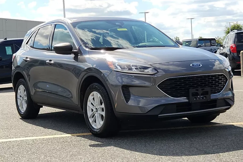 2022 Ford Escape SE photo 1