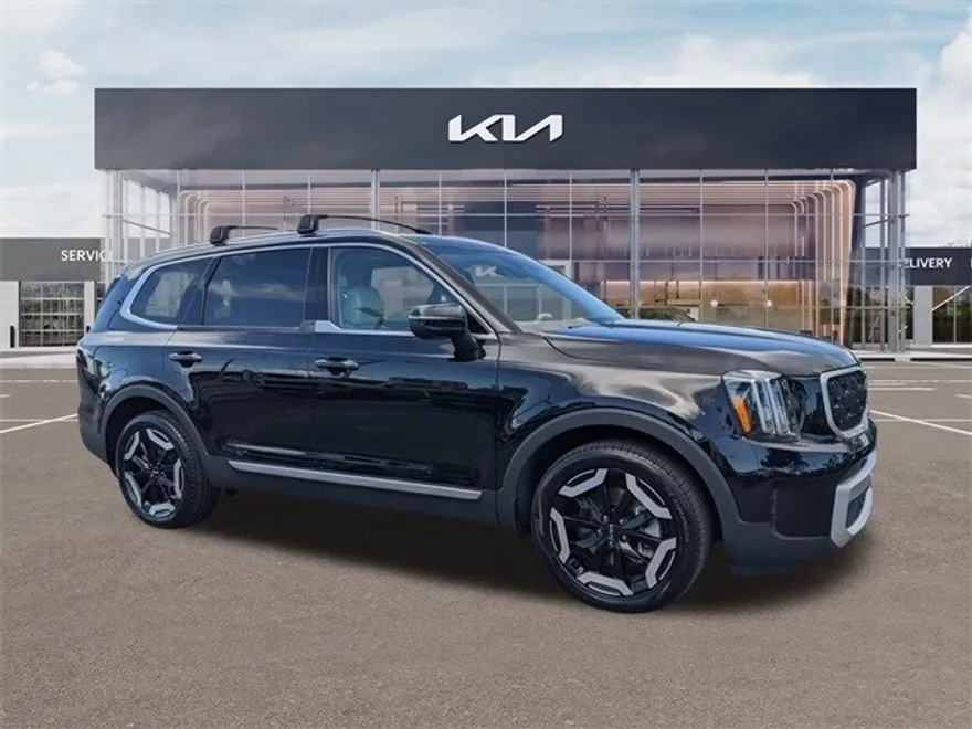 2024 Kia Telluride EX photo 1