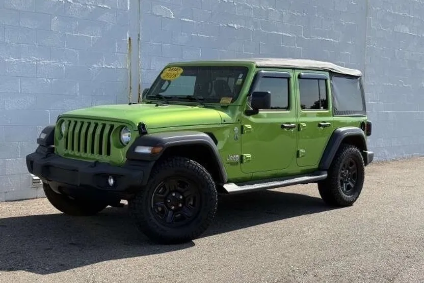 2018 Jeep Wrangler Unlimited Sport photo 1