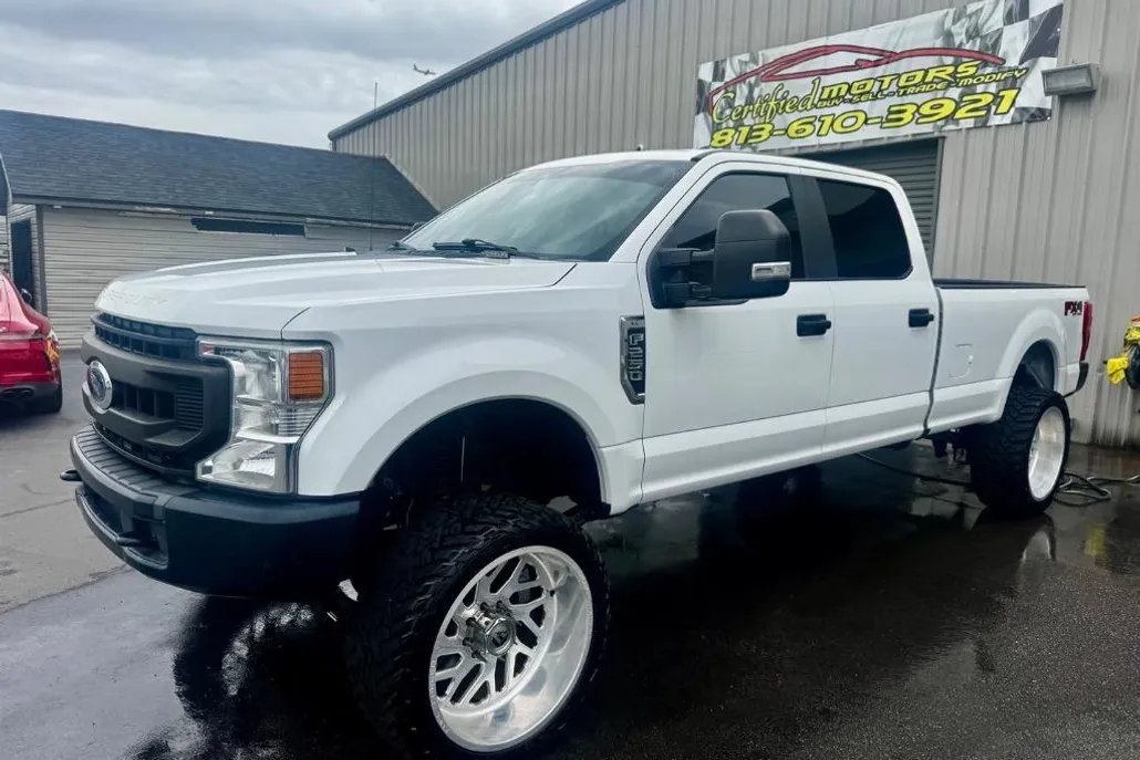 2020 Ford F-250 photo 1