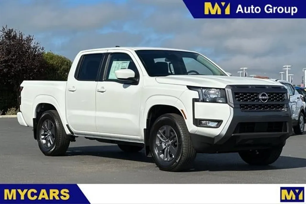 2025 Nissan Frontier Crew Cab SV photo 1