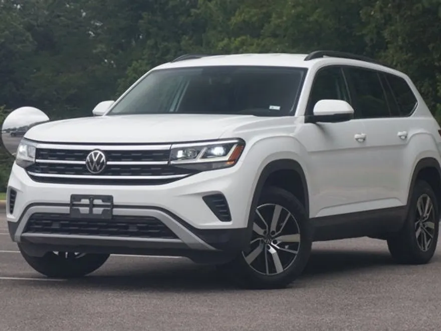 2022 Volkswagen Atlas SE photo 1