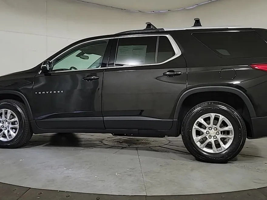 2018 Chevrolet Traverse Cloth photo 1