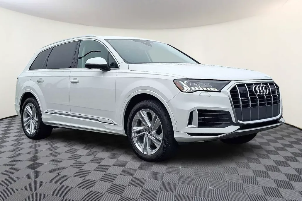 2024 Audi Q7 Premium Plus photo 1