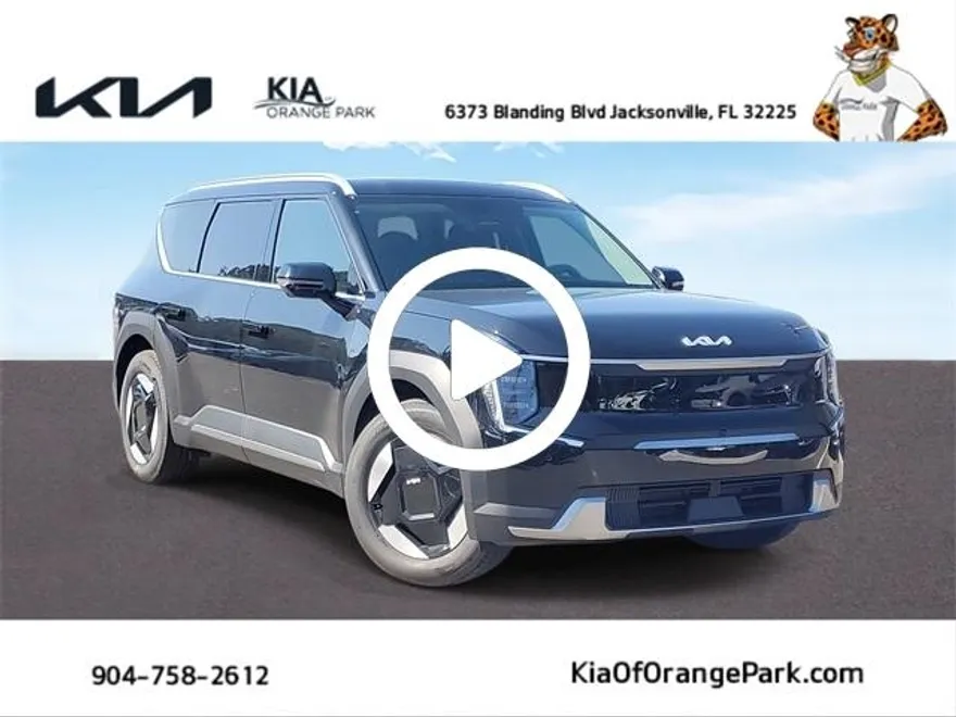 2026 Kia EV9 Wind photo 1