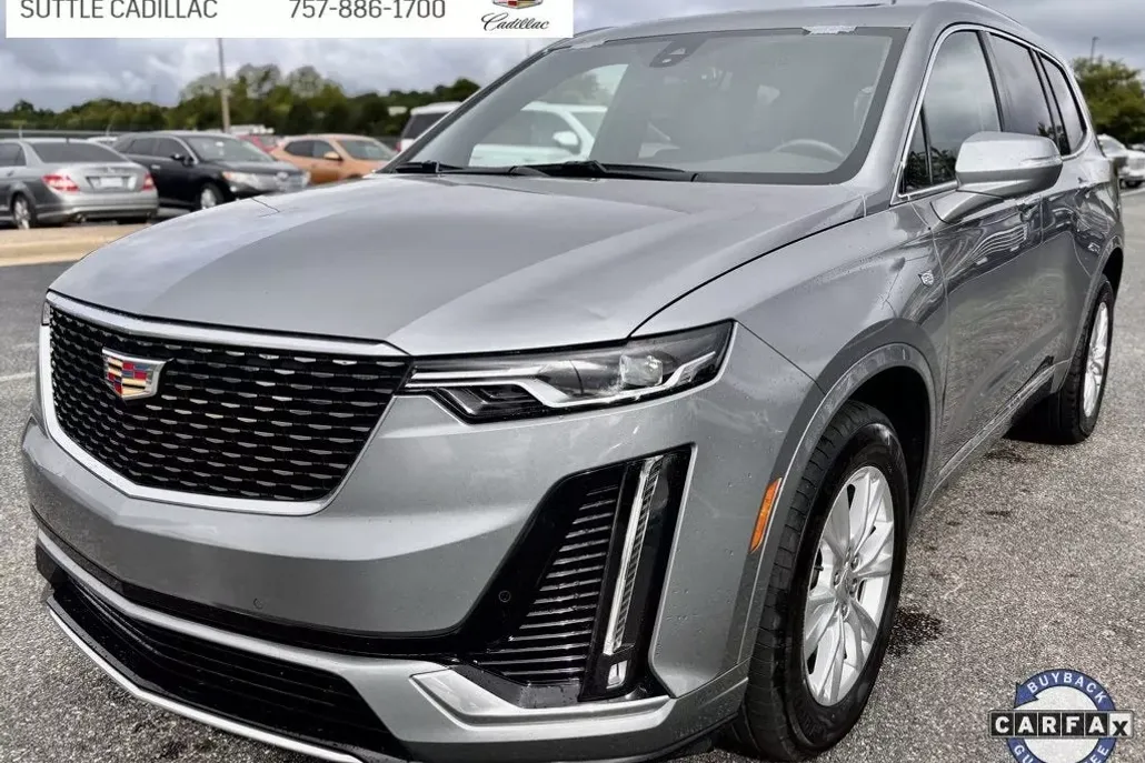 2023 Cadillac XT6 Luxury photo 1