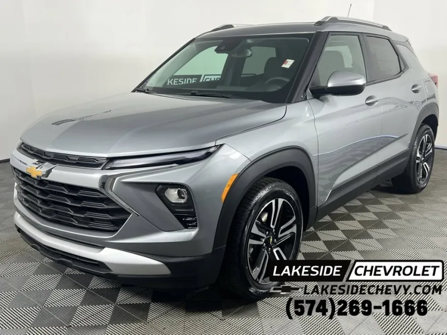 2025 Chevrolet Trailblazer LT photo 1