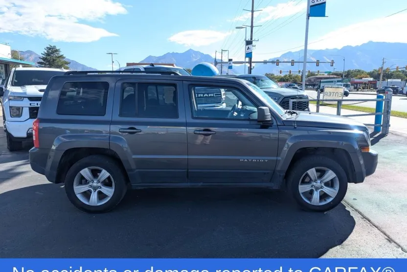 2014 Jeep Patriot Latitude photo 1