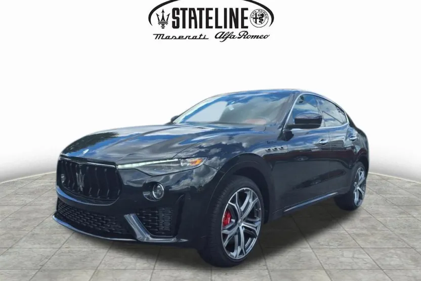 2023 Maserati Levante Modena S photo 1