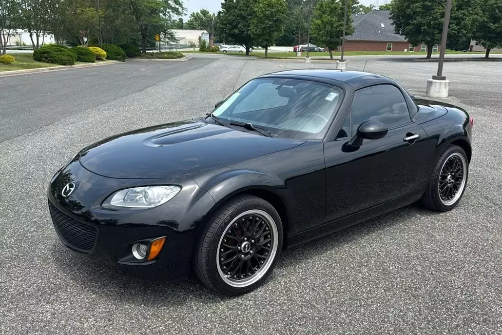 2012 Mazda MX-5 Miata Miata Grand Touring photo 1