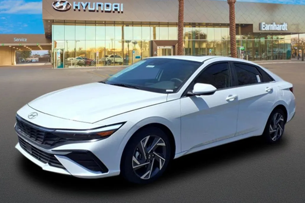 2025 Hyundai Elantra SEL Convenience photo 1