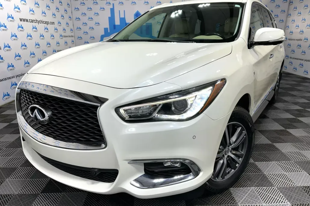 2017 Infiniti QX60 Luxe photo 1