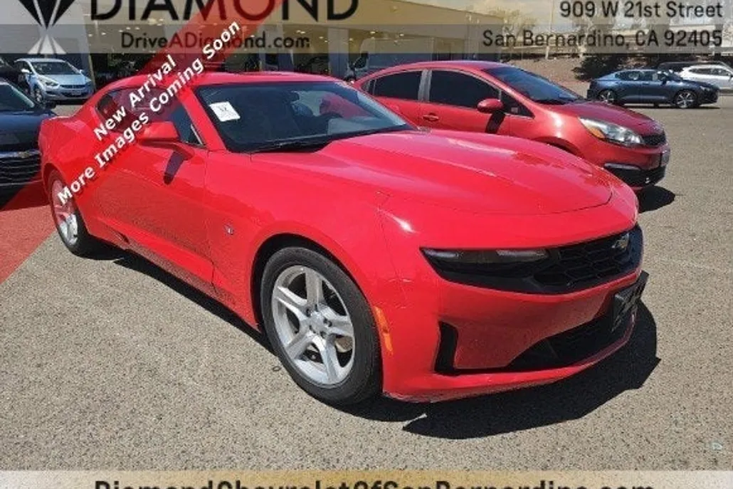 2023 Chevrolet Camaro 1LT photo 1