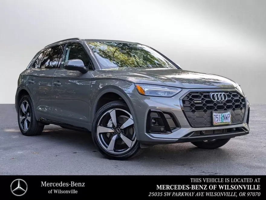 2023 Audi Q5 S line Premium Plus photo 1