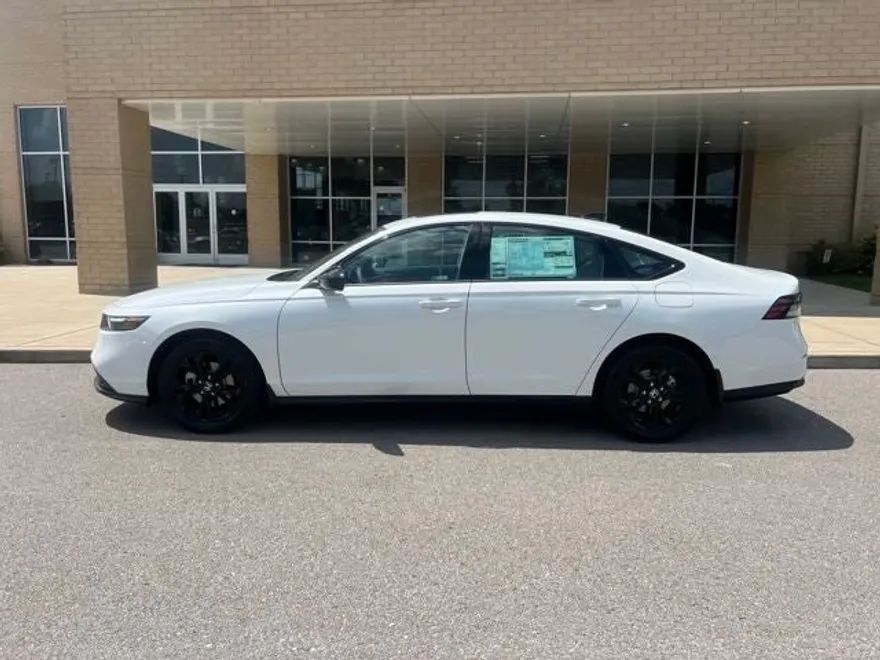 2025 Honda Accord SE photo 1