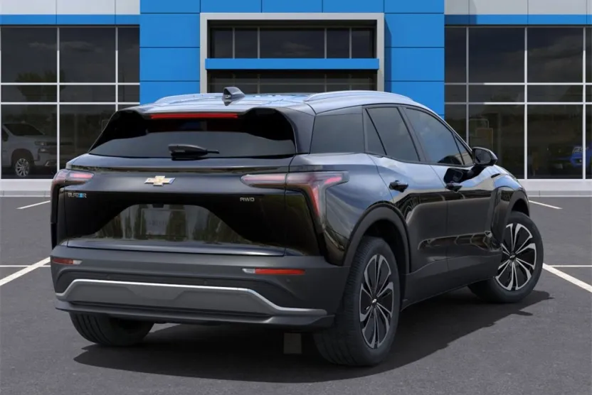 2025 Chevrolet Blazer EV photo 1
