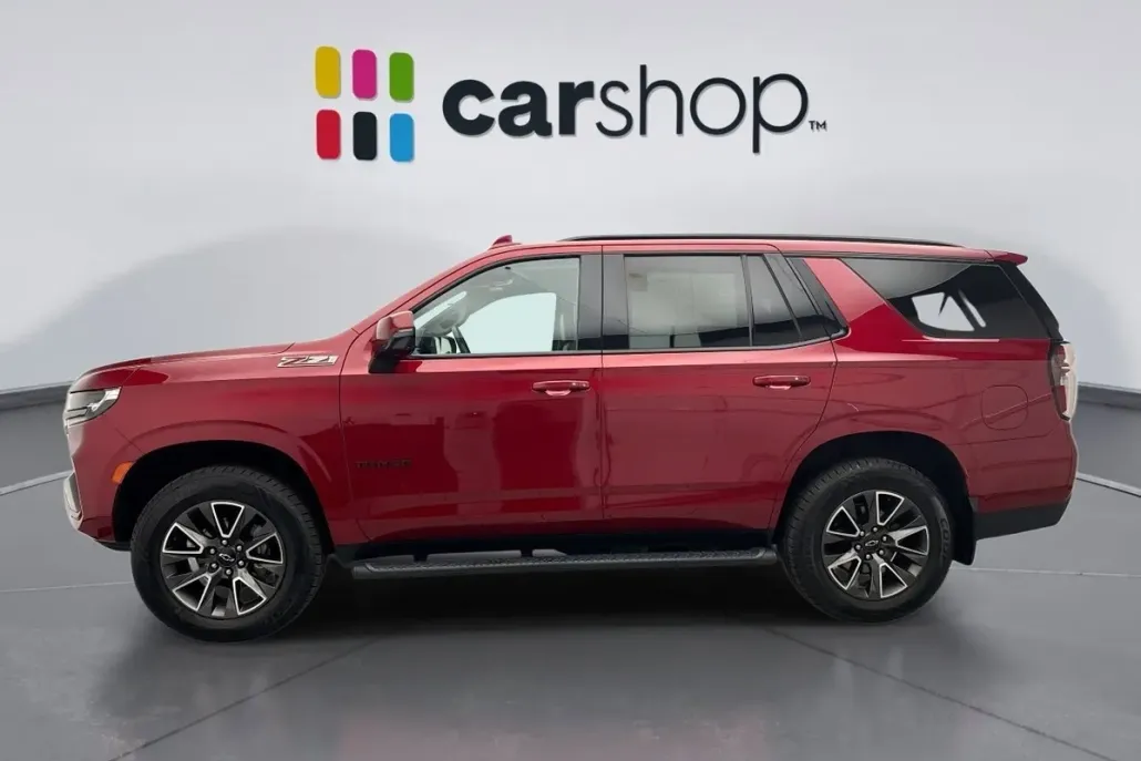 2021 Chevrolet Tahoe Z71 photo 1