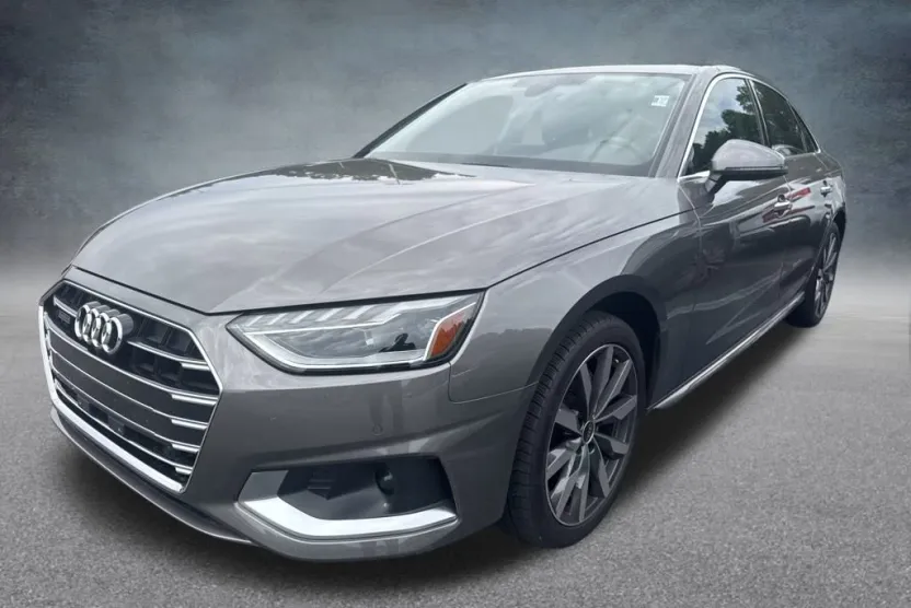 2022 Audi A4 40 Premium Plus photo 1