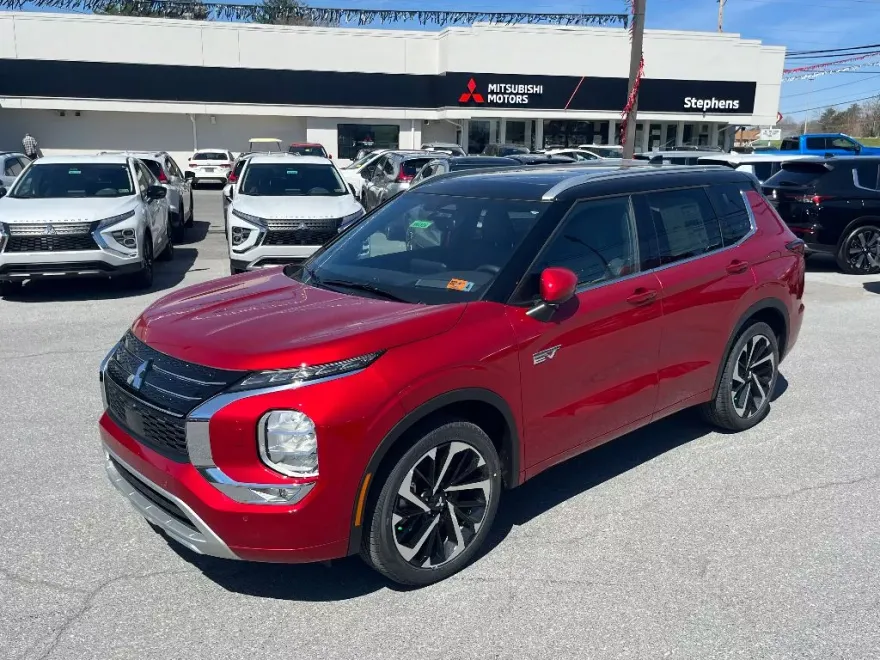 2025 Mitsubishi Outlander PHEV SEL photo 1