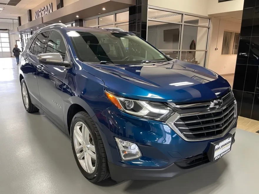 2020 Chevrolet Equinox Premier photo 1