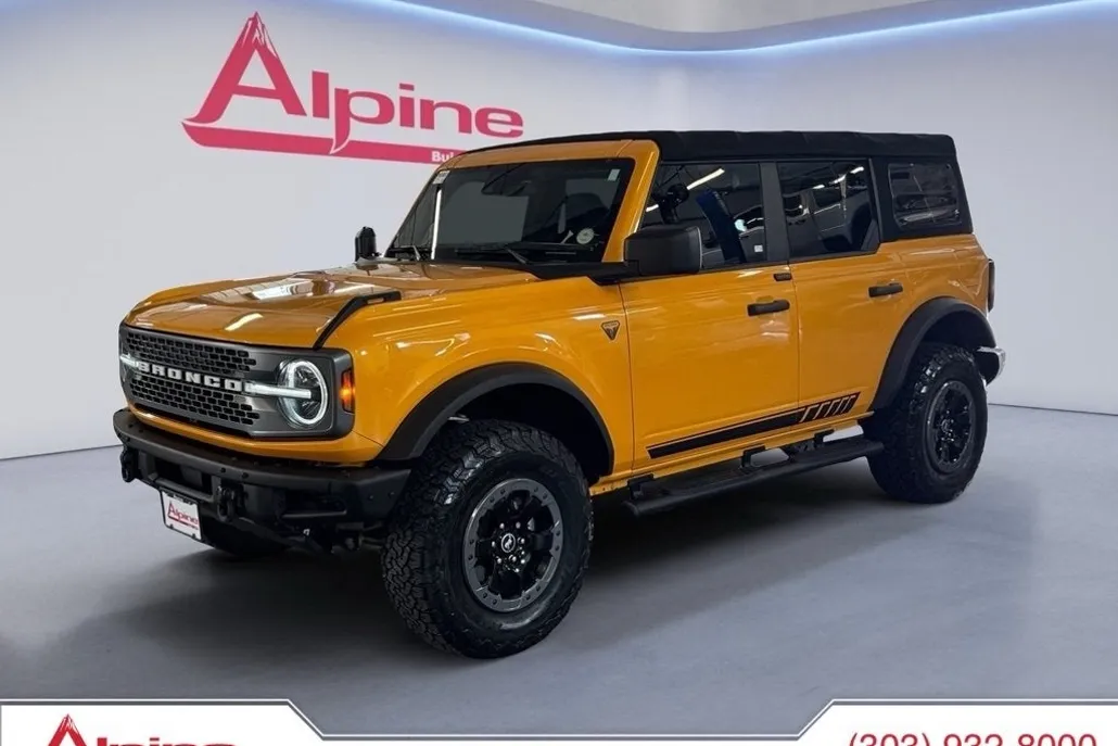 2021 Ford Bronco Base photo 1