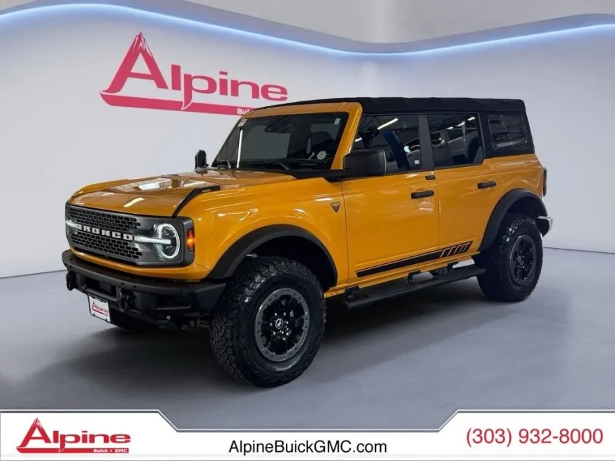 2021 Ford Bronco Base photo 1