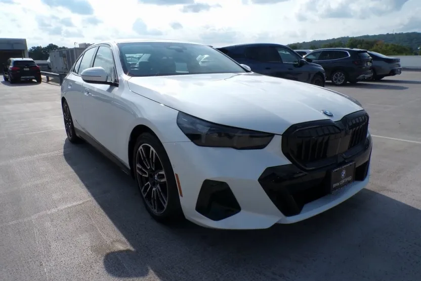 2025 Bmw 530i xDrive photo 1